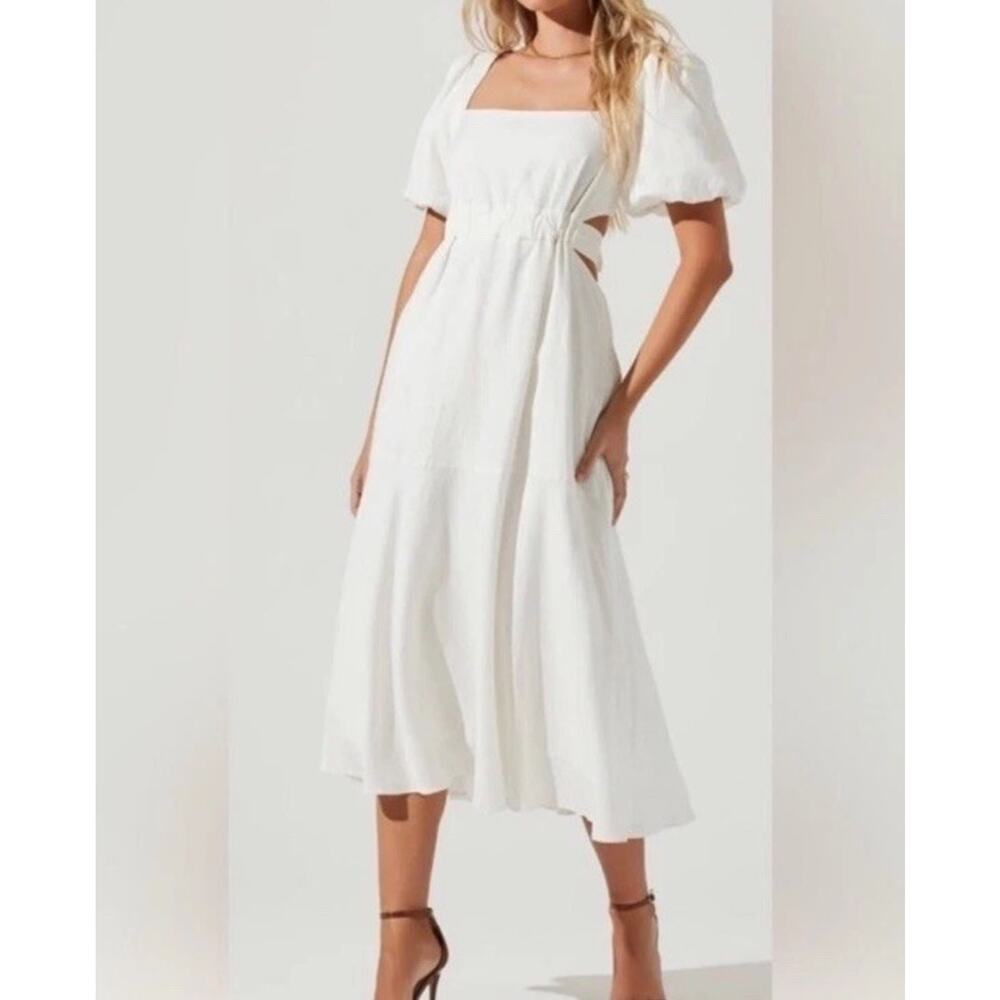 Astr White Puff Sleeve Midi Dress